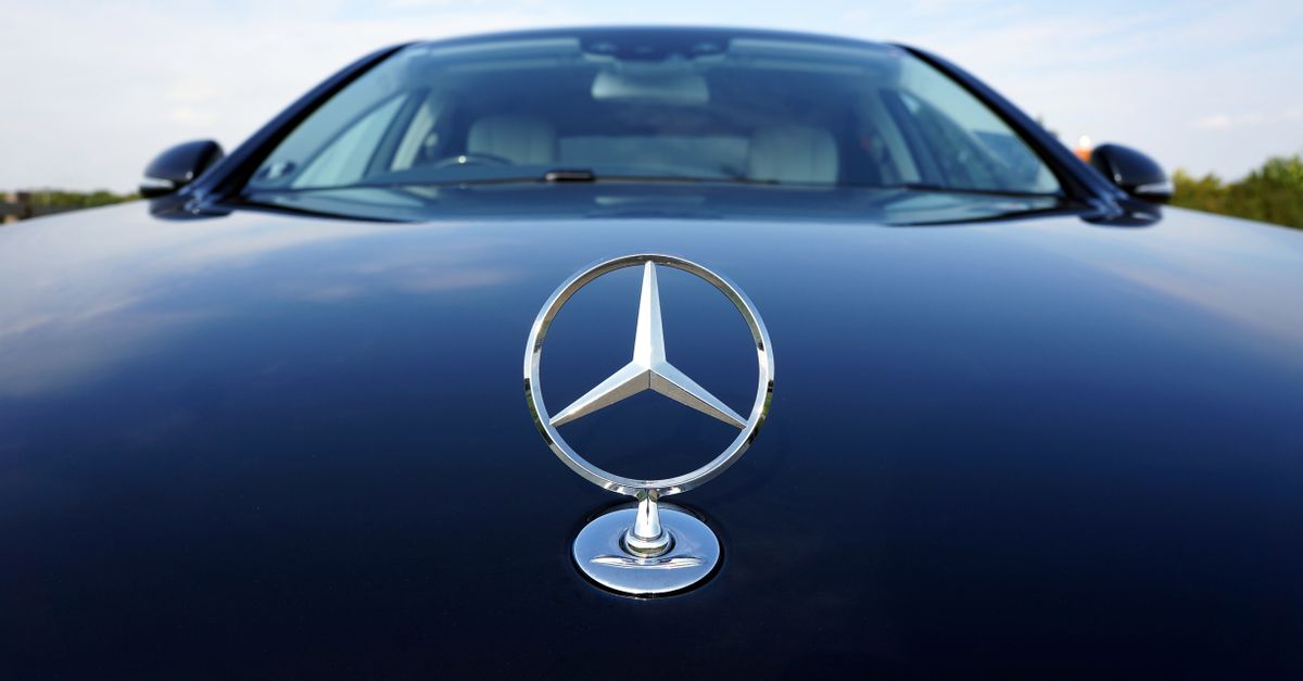 découvrez la structure de propriété de mercedes, incluant les principaux actionnaires et l'organisation de l'entreprise.