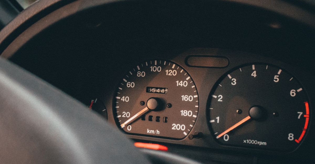 découvrez comment maximiser le kilométrage de vos pneus pour une conduite sûre et économique. conseils d'entretien et meilleures pratiques pour prolonger la durée de vie de vos pneus.