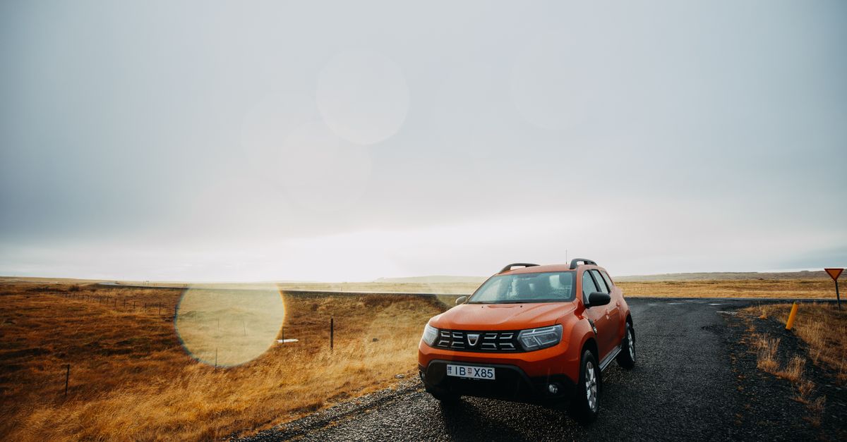 découvrez l'histoire fascinante de dacia, de ses débuts à son évolution en tant que constructeur automobile renommé.